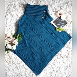 Anna & Ava Sweater Poncho